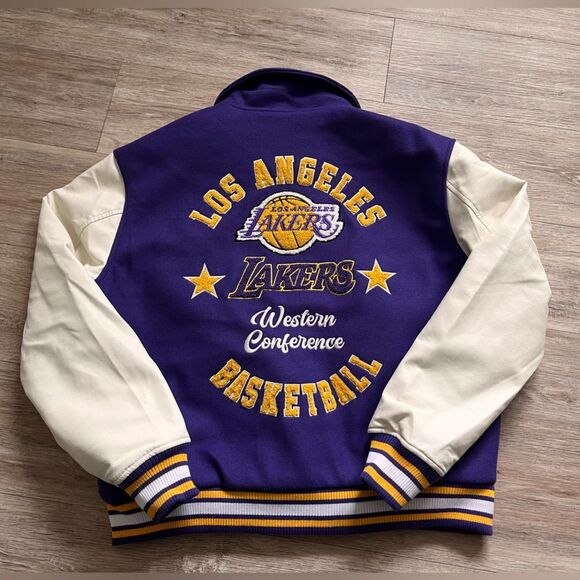 Men's LA Lakers Bomber Jacket Varsity Embroidered Graphic Team Name Logo Medium - Picture 4 of 9